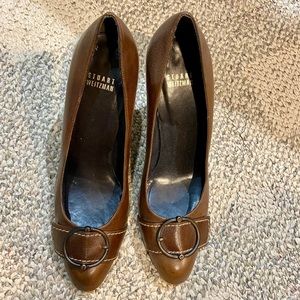 Stuart Weitzman brown pumps in size 9M